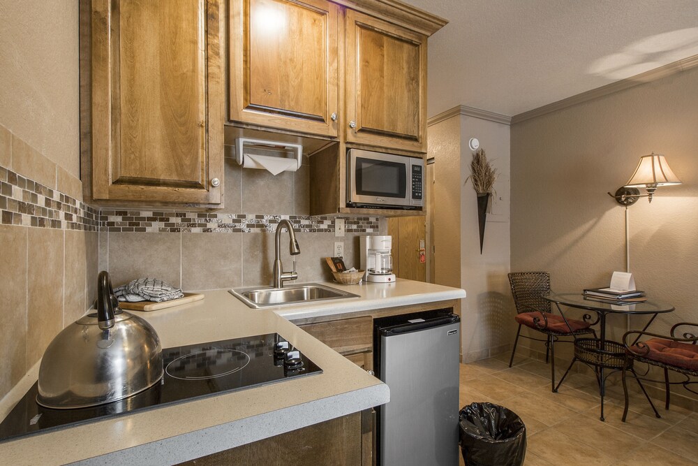 Carriage House Condominiums by All Seasons Resort Lodging, Park City Carriage House Condominiums by All Seasons Resort Lodging, Park City