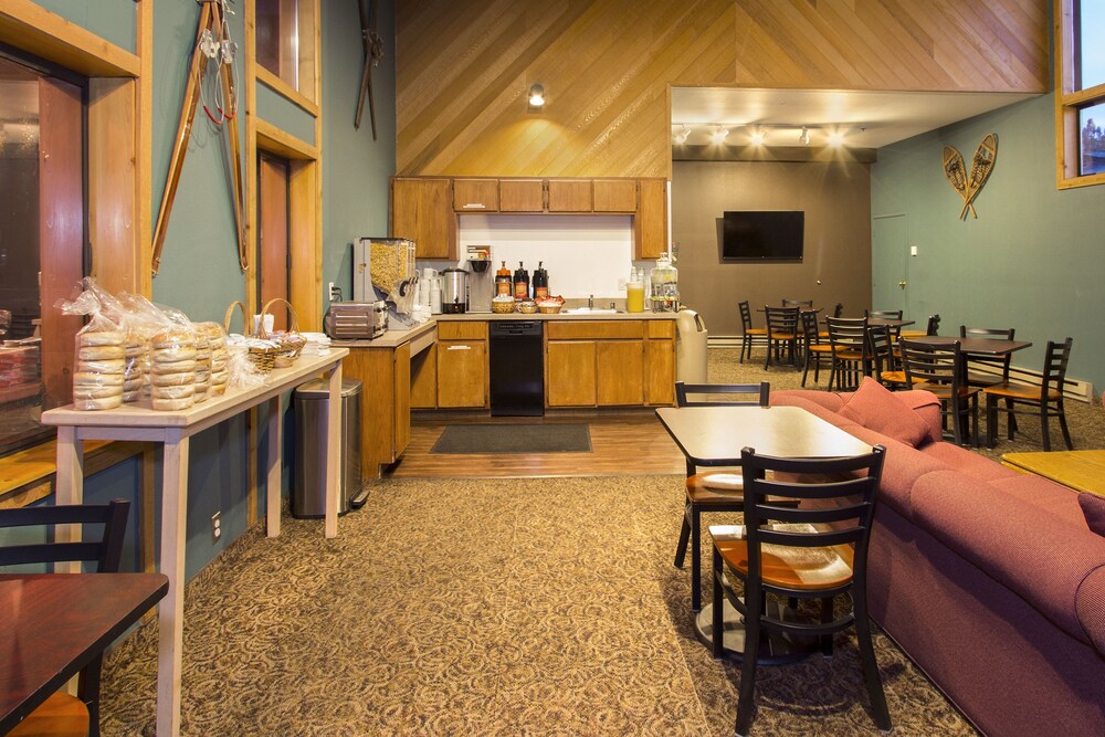 Sierra Lodge, Mammoth Lakes Sierra Lodge, Mammoth Lakes
