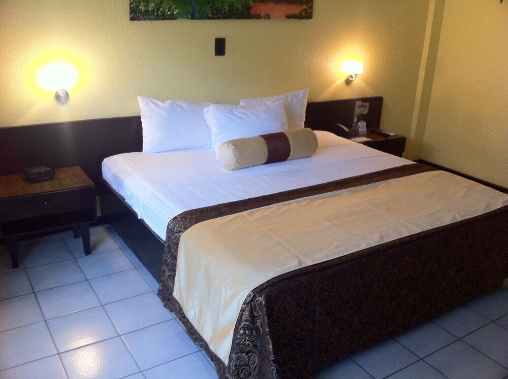 Best Western El Sitio Hotel & Casino, Guanacaste Best Western El Sitio Hotel & Casino, Guanacaste