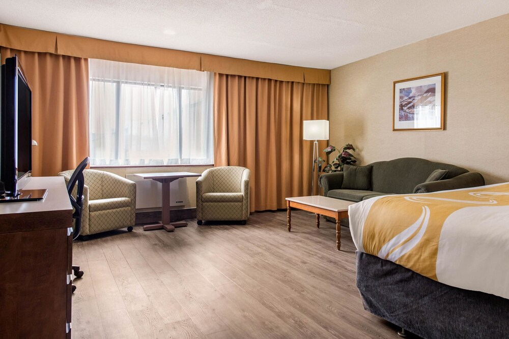 Quality Inn & Suites & Conference Centre, Ottawa Quality Inn & Suites & Conference Centre, Ottawa