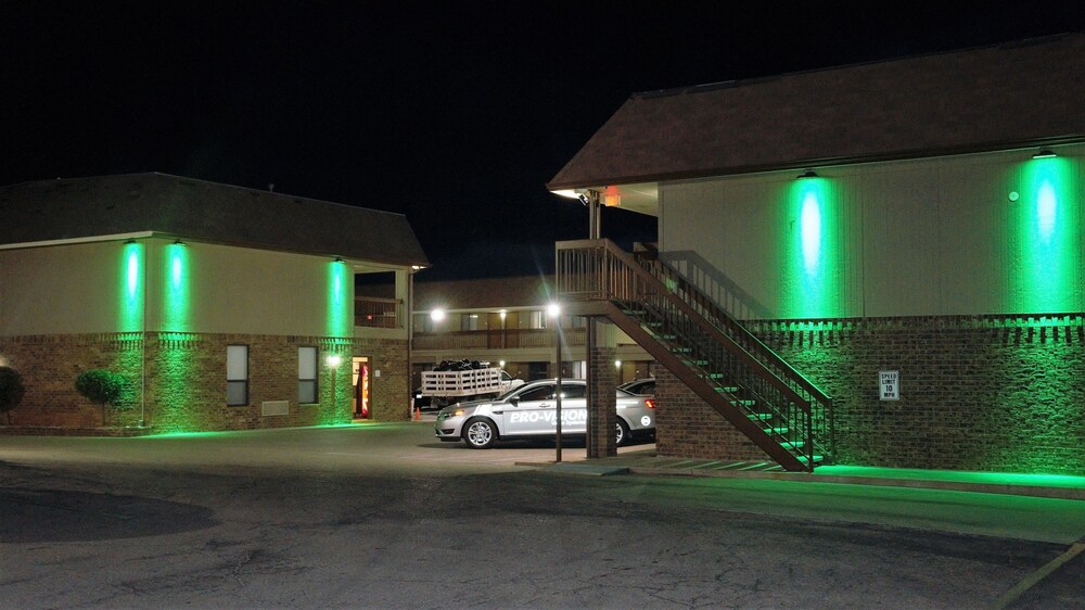 Quality Inn Suites Near White Sands National Monument Otero