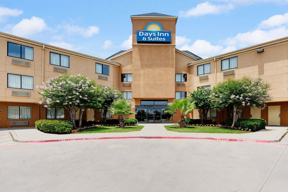 Days Inn & Suites by Wyndham DeSoto, Dallas Days Inn & Suites by Wyndham DeSoto, Dallas