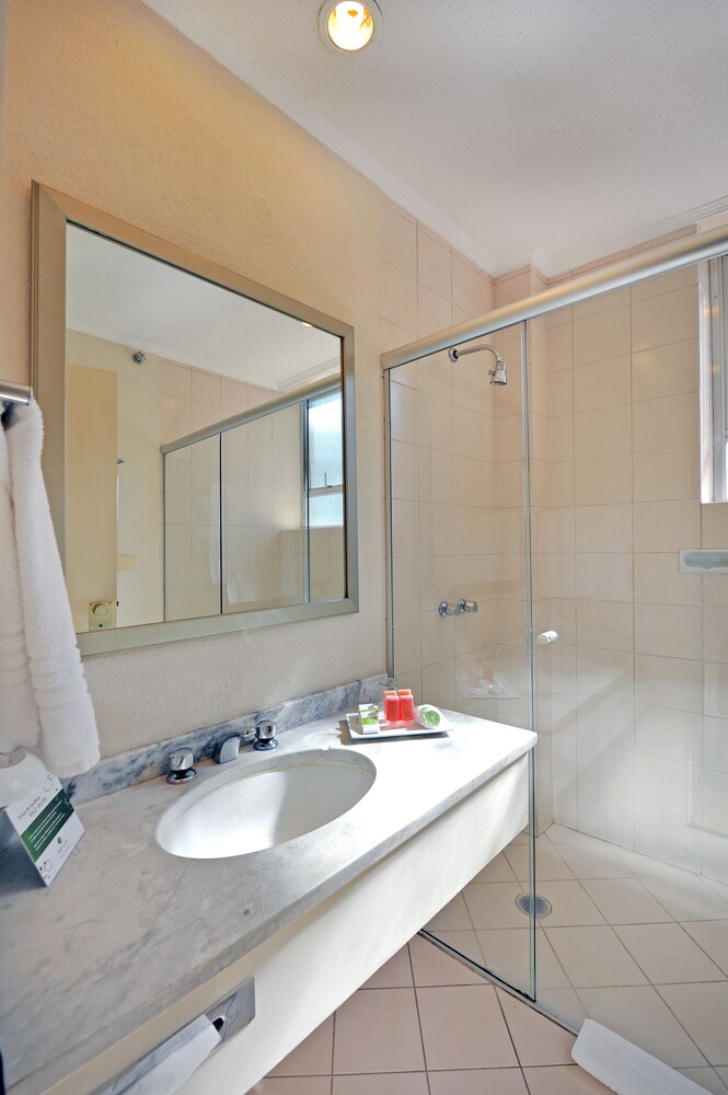 Hotel Deville Business Curitiba, Curitiba Hotel Deville Business Curitiba, Curitiba
