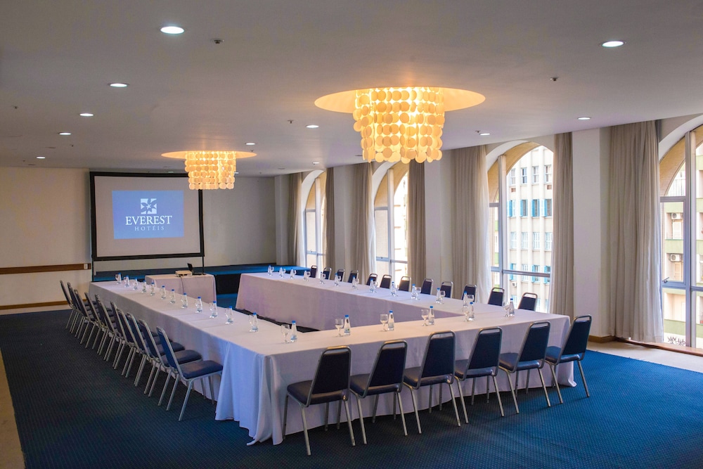 Everest Porto Alegre Hotel, Porto Alegre Everest Porto Alegre Hotel, Porto Alegre