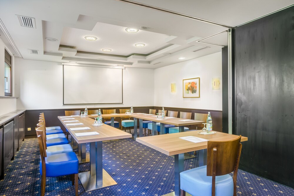Novum Rega Hotel Stuttgart, Stuttgart Novum Rega Hotel Stuttgart, Stuttgart