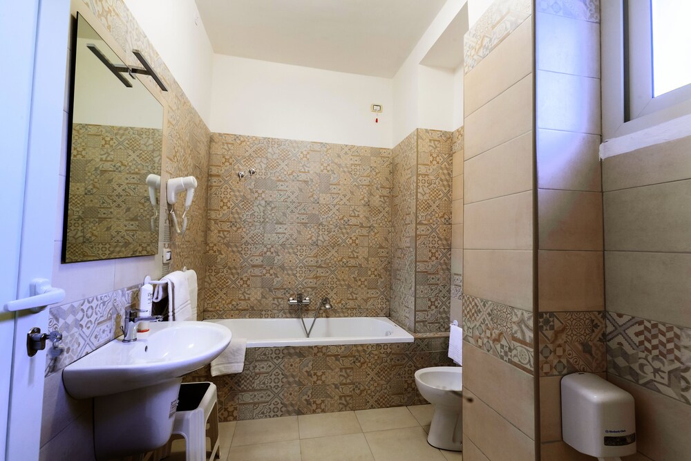 Hotel Cesare Augusto, Naples Hotel Cesare Augusto, Naples