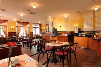 AZIMUT Hotel Nuremberg, Nuremberg AZIMUT Hotel Nuremberg, Nuremberg