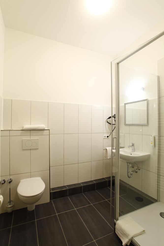 Hotel Eden, Karlsruhe Hotel Eden, Karlsruhe