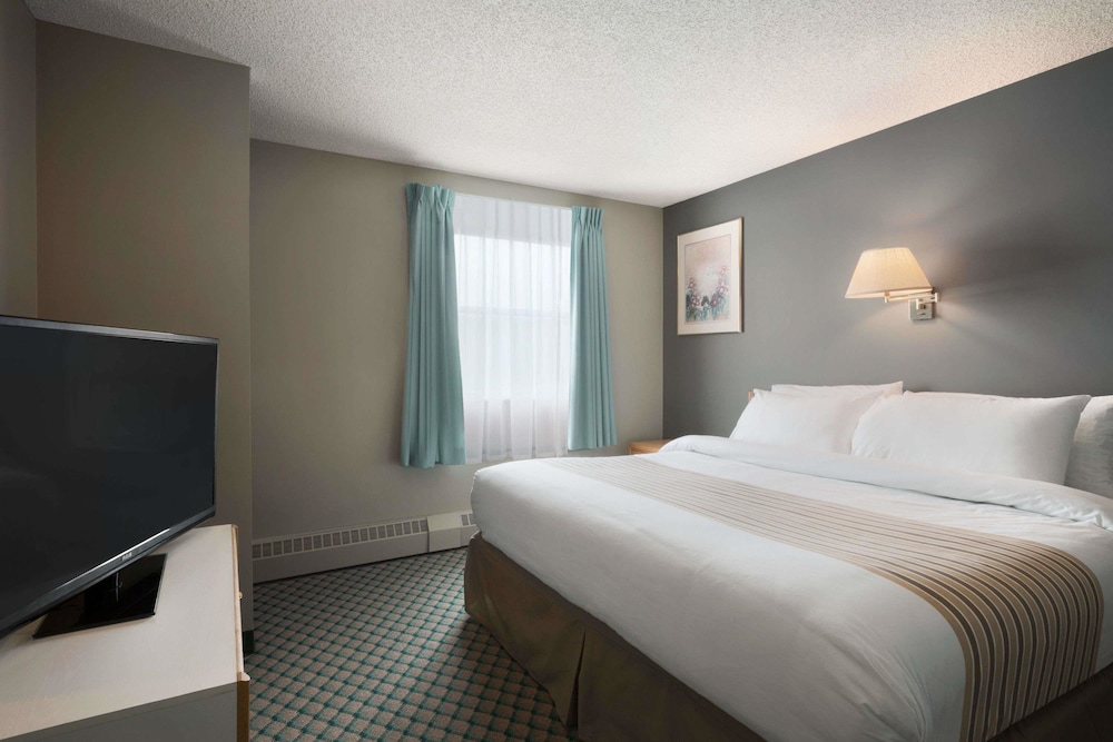 Travelodge by Wyndham Edmonton Airport, Edmonton Travelodge by Wyndham Edmonton Airport, Edmonton