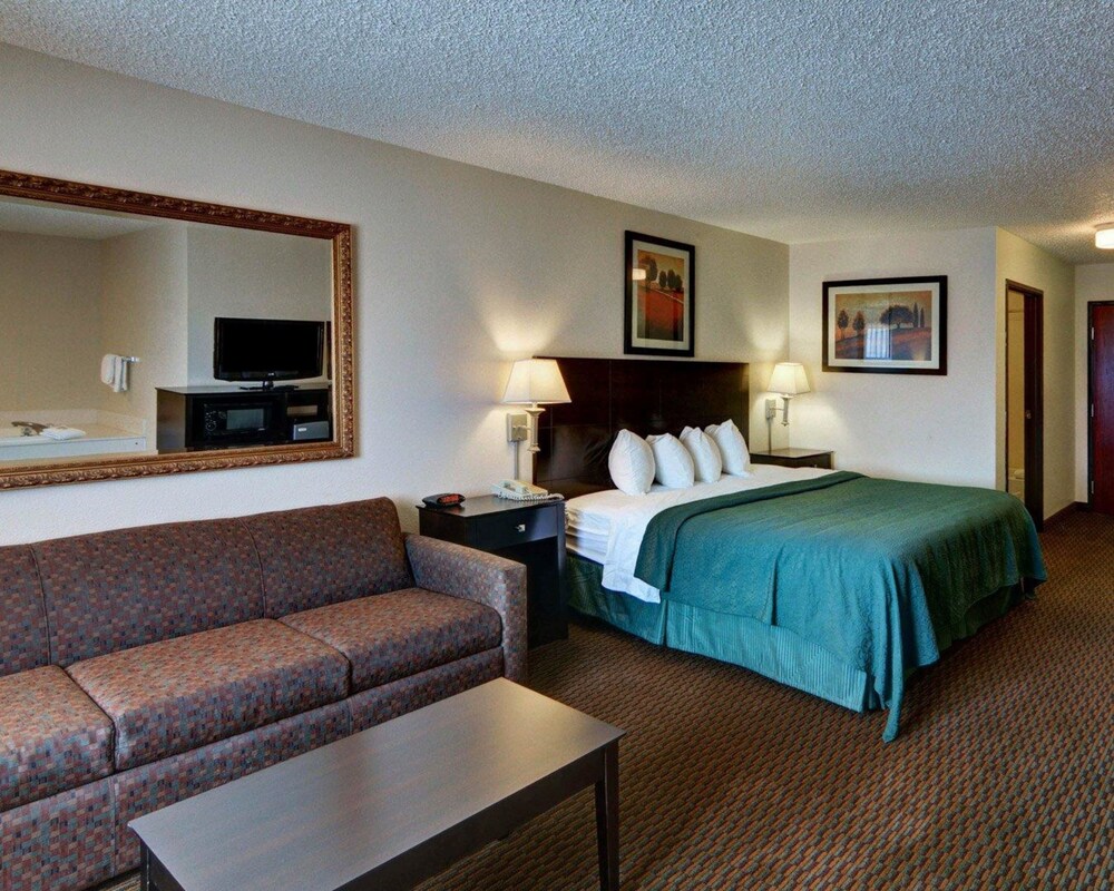 Quality Inn And Suites Wichita, Wichita Falls Quality Inn And Suites Wichita, Wichita Falls