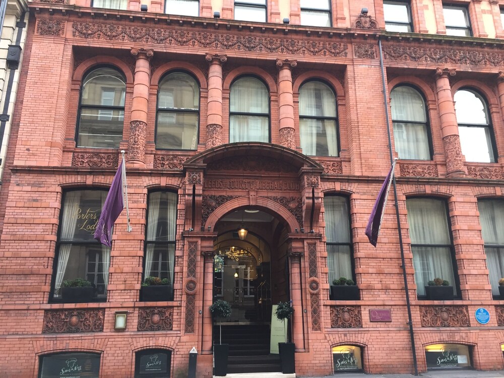 Quebecs, Leeds Quebecs, Leeds