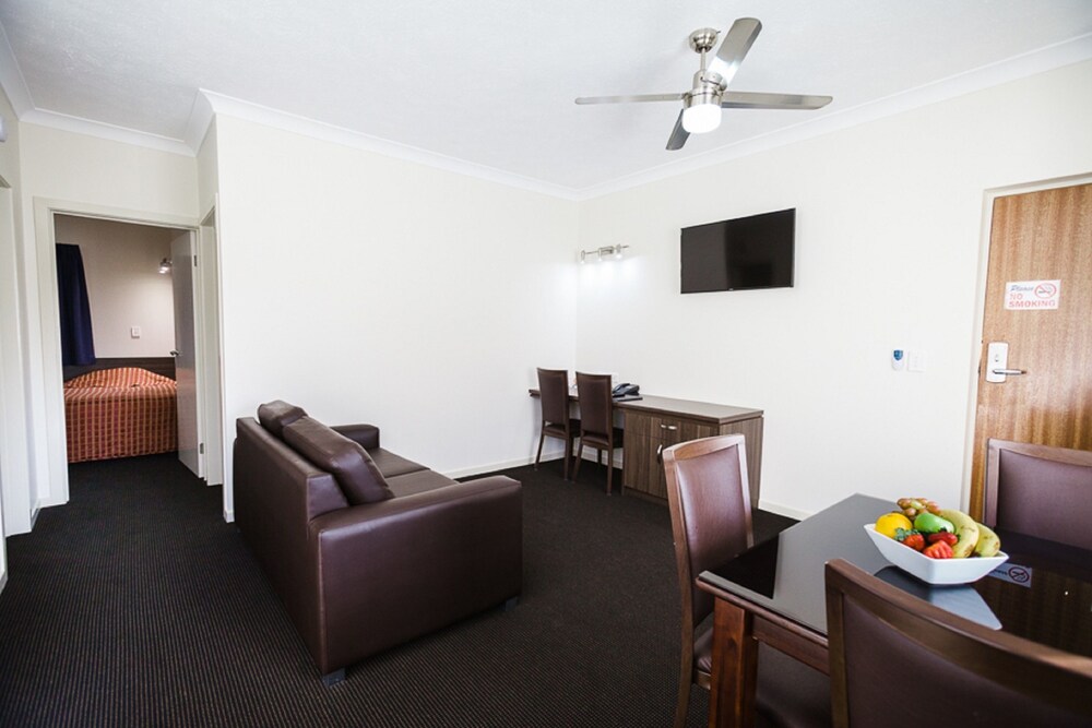 Comfort Inn & Suites Robertson Gardens, New South Wales Comfort Inn & Suites Robertson Gardens, New South Wales