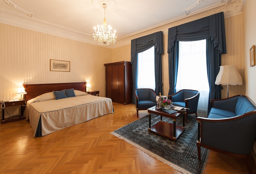 Ambassador Hotel, Vienna Ambassador Hotel, Vienna