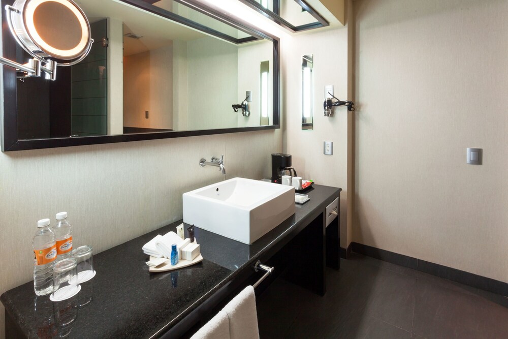 Crowne Plaza Toluca Lancaster, Toluca Crowne Plaza Toluca Lancaster, Toluca