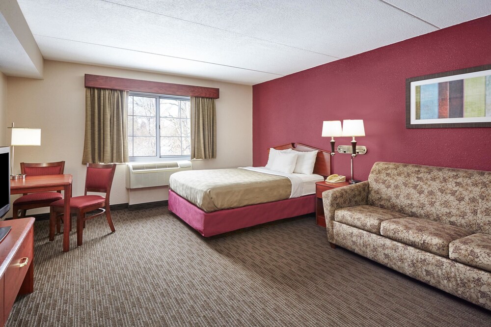 AmericInn by Wyndham Douglas/Saugatuck, Holland AmericInn by Wyndham Douglas/Saugatuck, Holland
