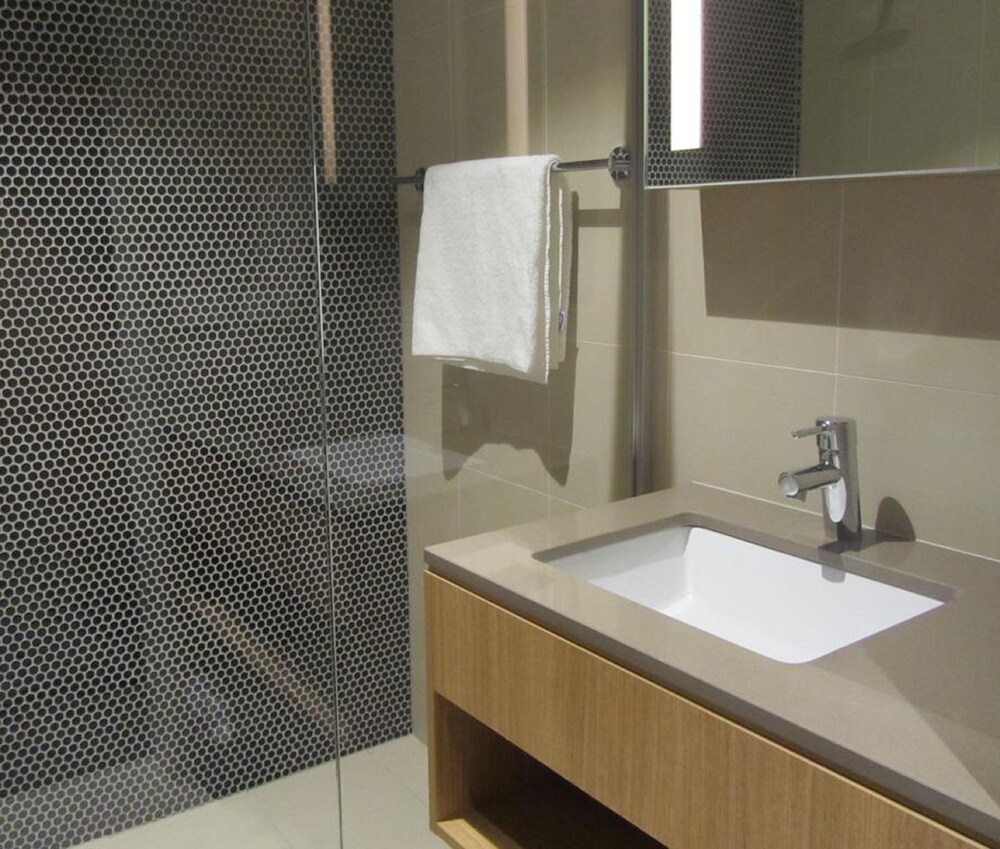 Quality Hotel Parklake Shepparton, Victoria Quality Hotel Parklake Shepparton, Victoria