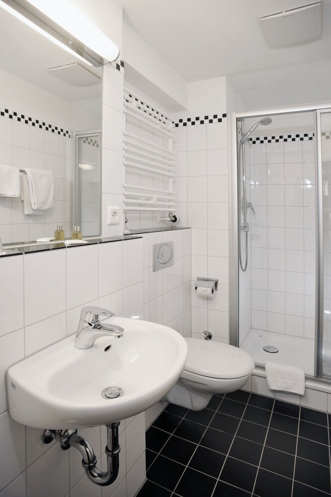 Cityhotel Monopol, Hamburg Cityhotel Monopol, Hamburg
