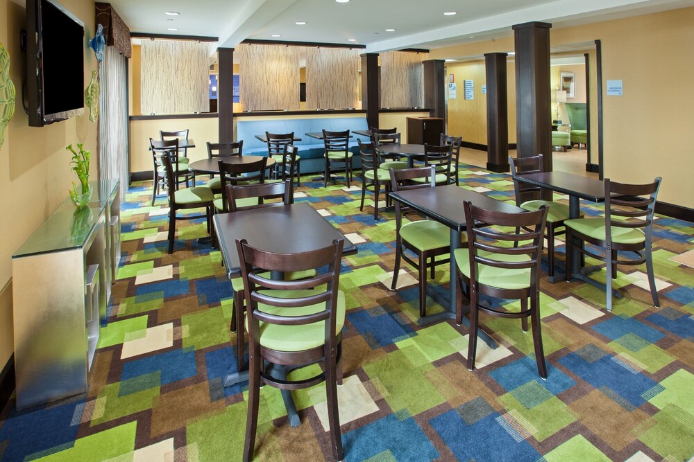Holiday Inn Express Bowling Green, Bowling Green Holiday Inn Express Bowling Green, Bowling Green