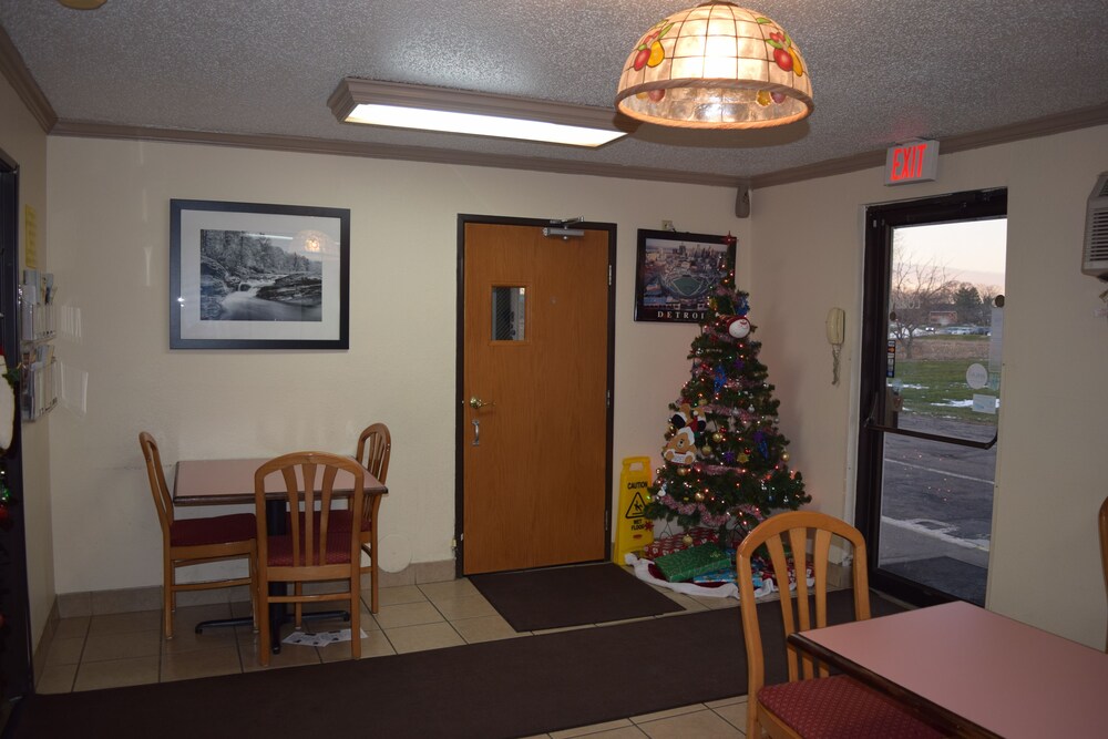 Super 8 by Wyndham Saginaw, Saginaw Super 8 by Wyndham Saginaw, Saginaw
