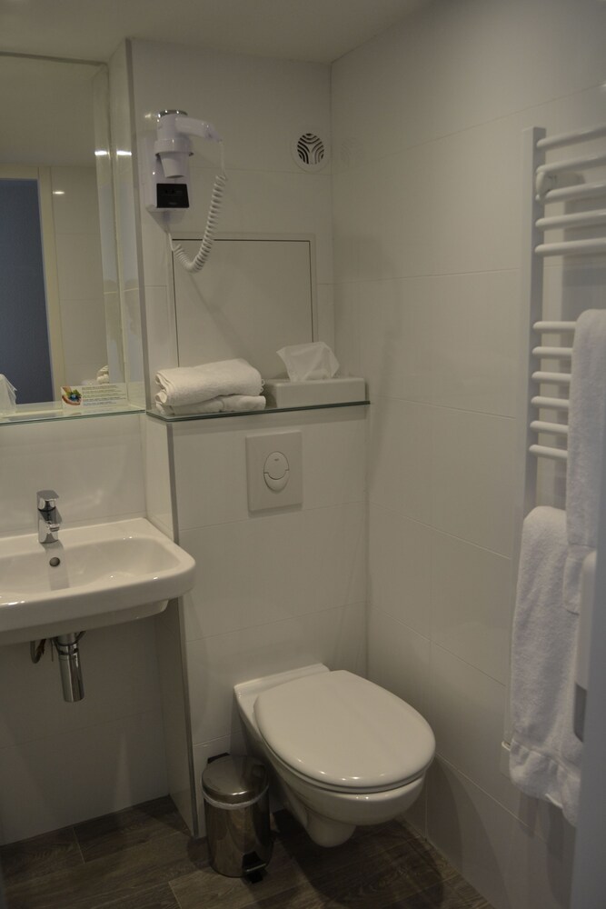 INTER-HOTEL Montpellier Parc Euromédecine, Montpellier INTER-HOTEL Montpellier Parc Euromédecine, Montpellier