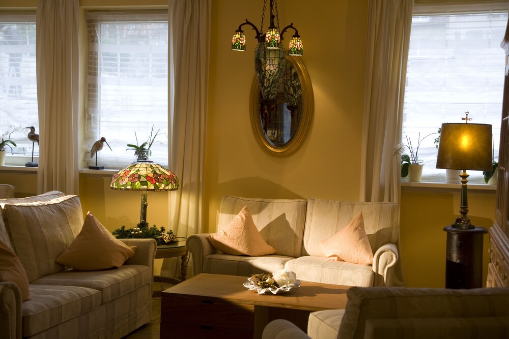 Hotel Lessing, Dusseldorf Hotel Lessing, Dusseldorf