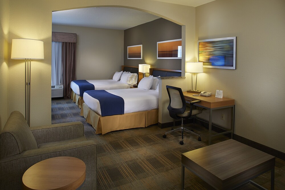 Holiday Inn Express Hotel & Suites Orangeburg, Orangeburg Holiday Inn Express Hotel & Suites Orangeburg, Orangeburg