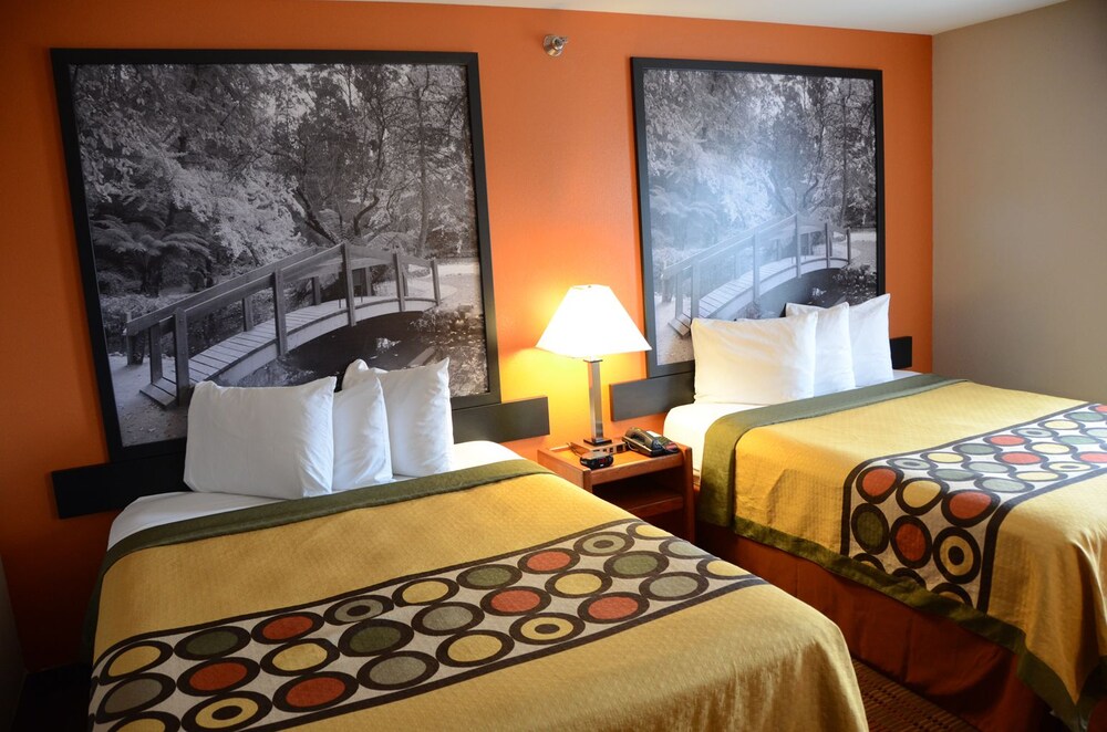 Super 8 by Wyndham Louisville/Expo Center, Louisville Super 8 by Wyndham Louisville/Expo Center, Louisville