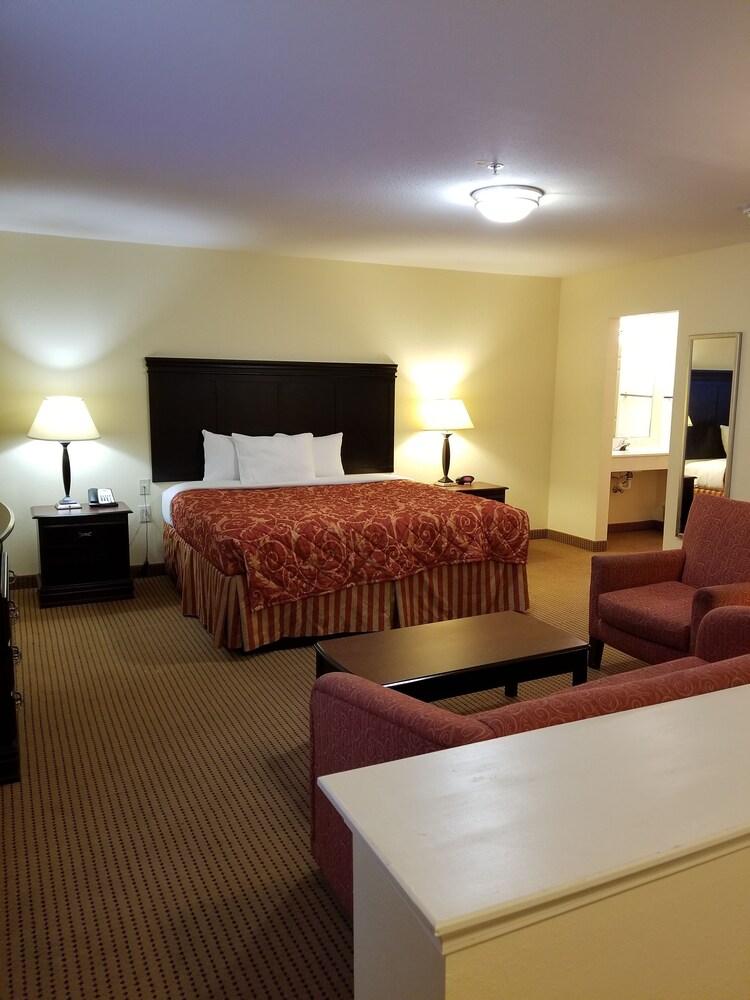 Intown Suites Tuscaloosa Tuscaloosa Price Address Reviews