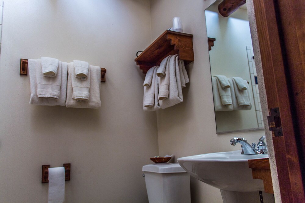 Blue Sky Retreat at San Geronimo Lodge, Taos Blue Sky Retreat at San Geronimo Lodge, Taos