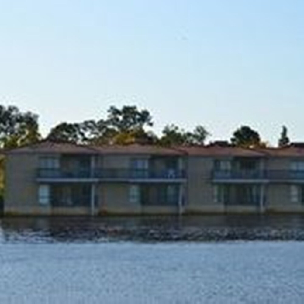 Novotel Swan Valley Vines Resort Novotel Swan Valley Vines Resort