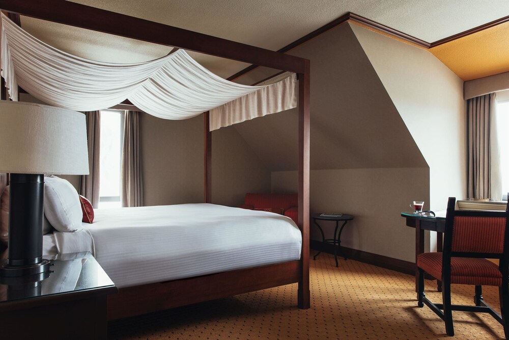 Fairmont Tremblant, Mont Tremblant Fairmont Tremblant, Mont Tremblant