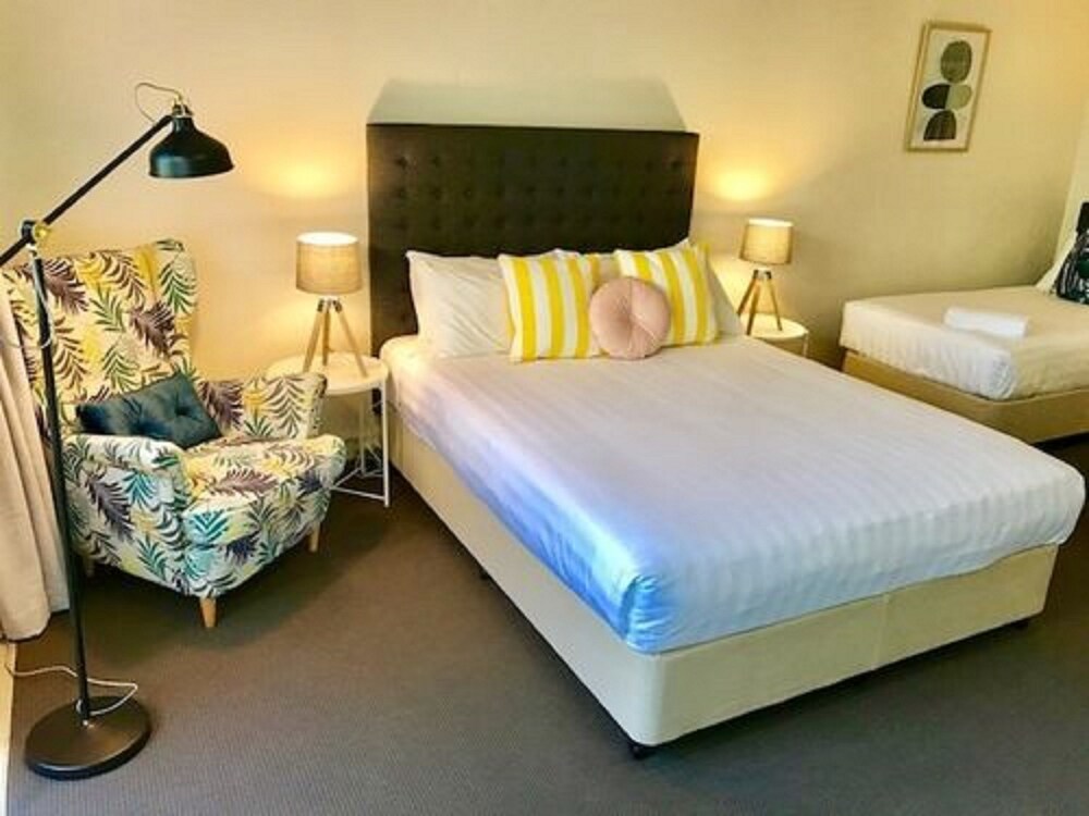 Greenmount Hotel, Gold Coast Greenmount Hotel, Gold Coast