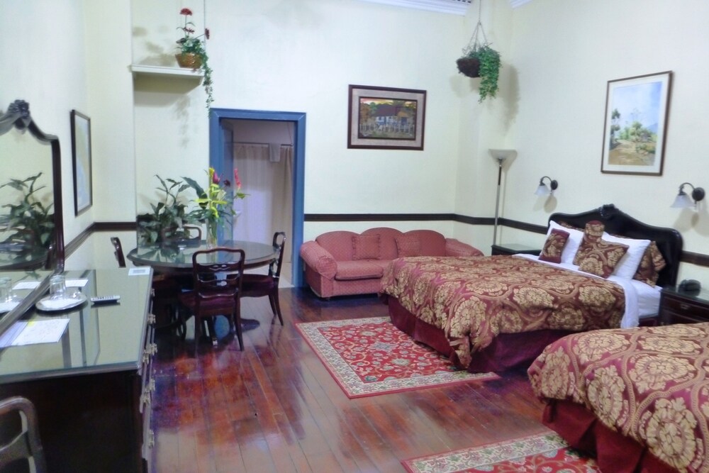 Hotel Santo Tomas, San Jose Hotel Santo Tomas, San Jose