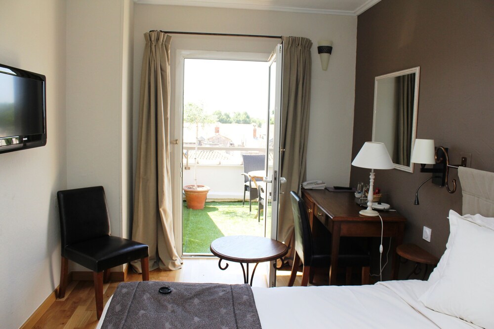 Hotel De L'Horloge Avignon, Avignon Hotel De L'Horloge Avignon, Avignon