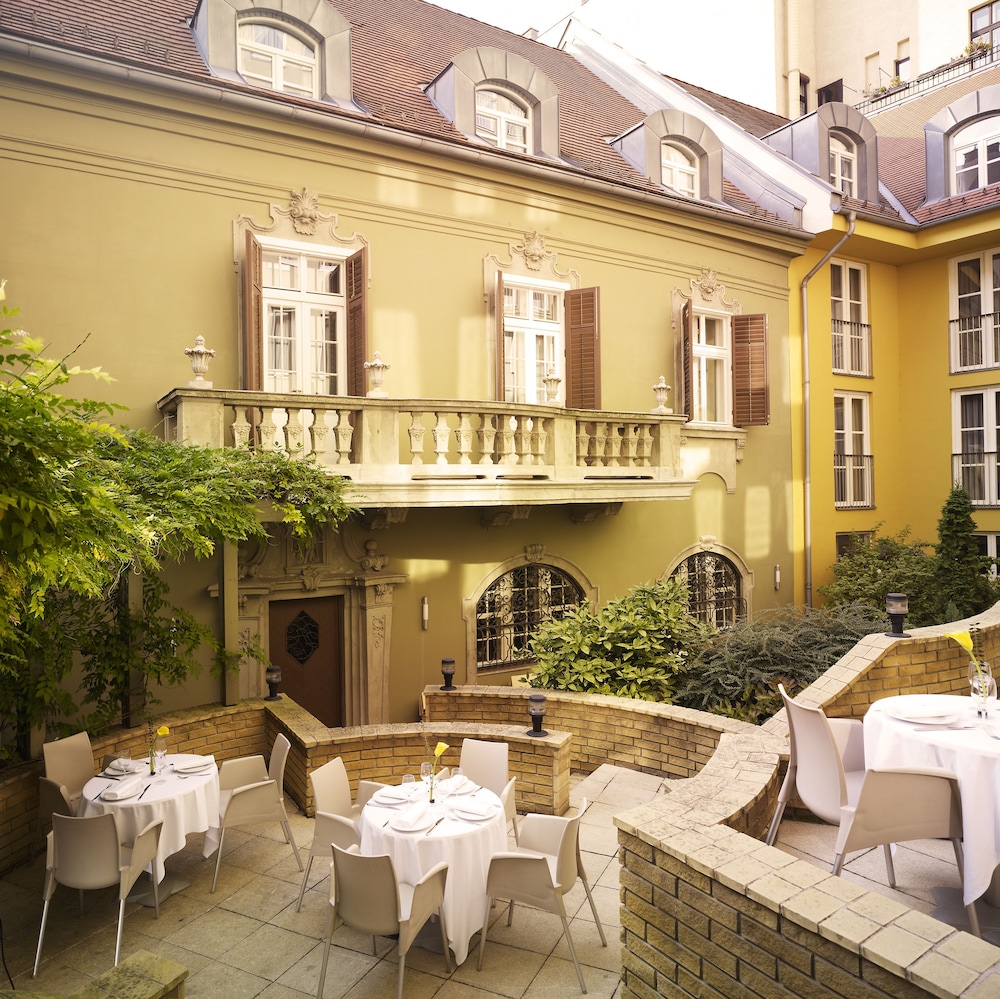 art'otel budapest, by Park Plaza, Budapest art'otel budapest, by Park Plaza, Budapest