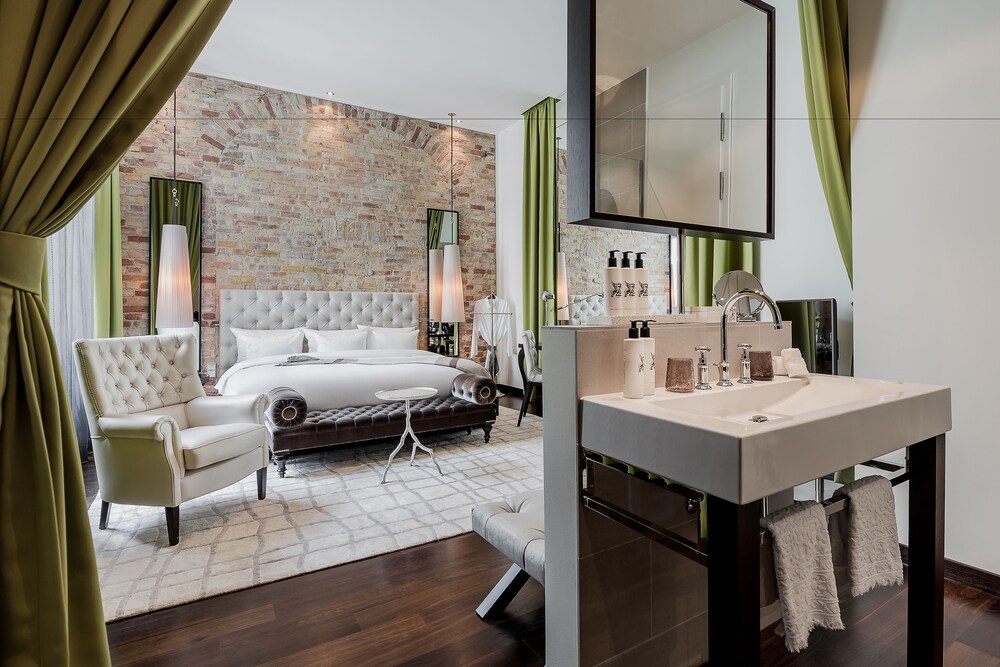 Hotel Zoo Berlin, Berlin Hotel Zoo Berlin, Berlin