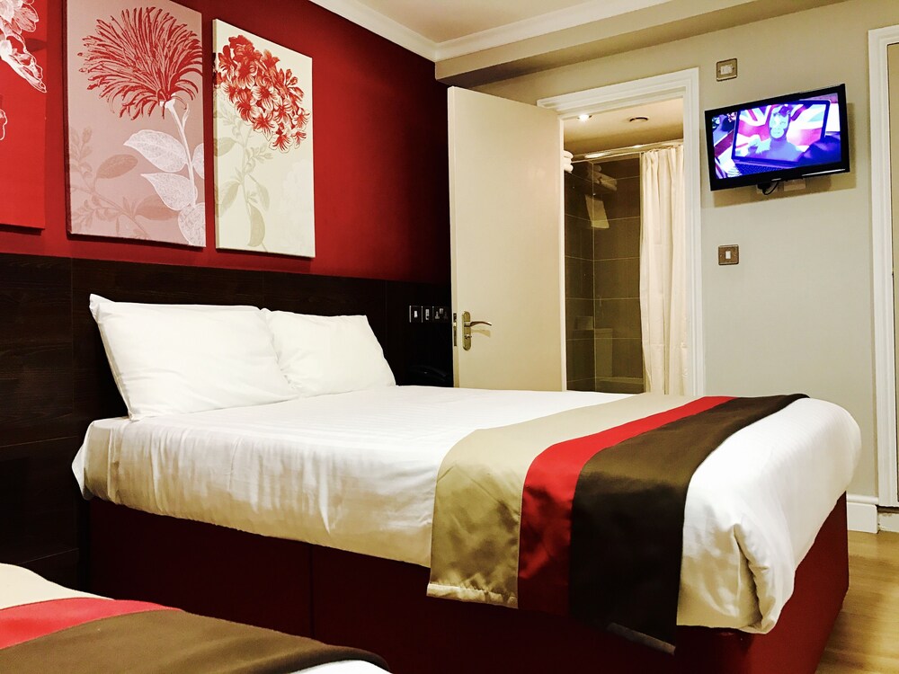 Royal Cambridge Hotel London Inr 6800 Off 8 0 1 9 Hd Royal Cambridge Hotel London Inr 6800 Off 8 0 1 9 Hd Photos Reviews