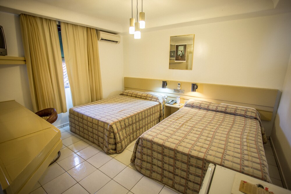 Carima Hotel, Iguazu Falls (BR) Carima Hotel, Iguazu Falls (BR)