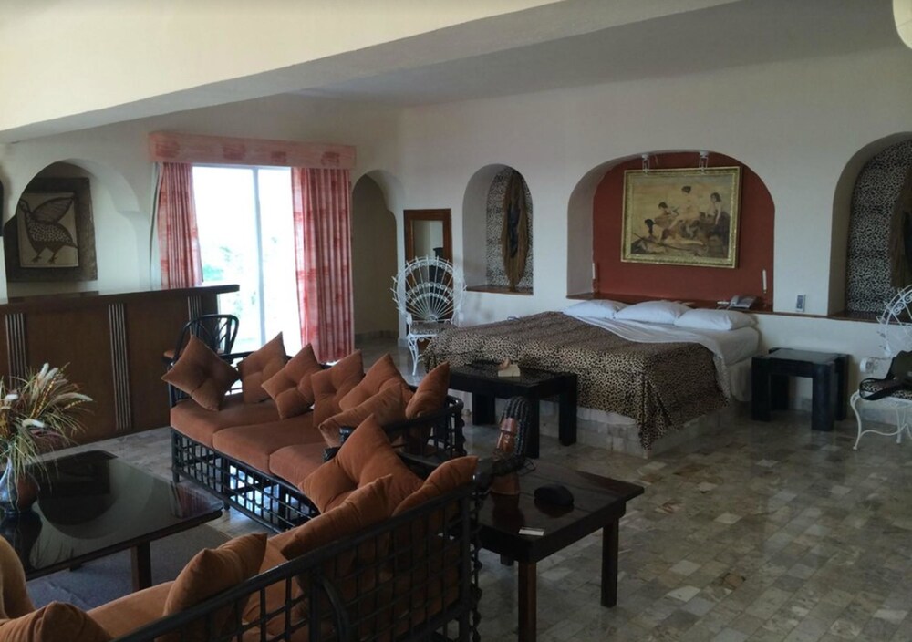 Villablanca Garden Beach Hotel, Cozumel Villablanca Garden Beach Hotel, Cozumel