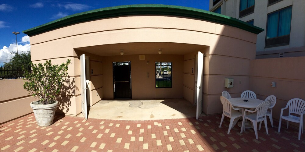 WINGATE BY WYNDHAM MCALLEN, McAllen WINGATE BY WYNDHAM MCALLEN, McAllen