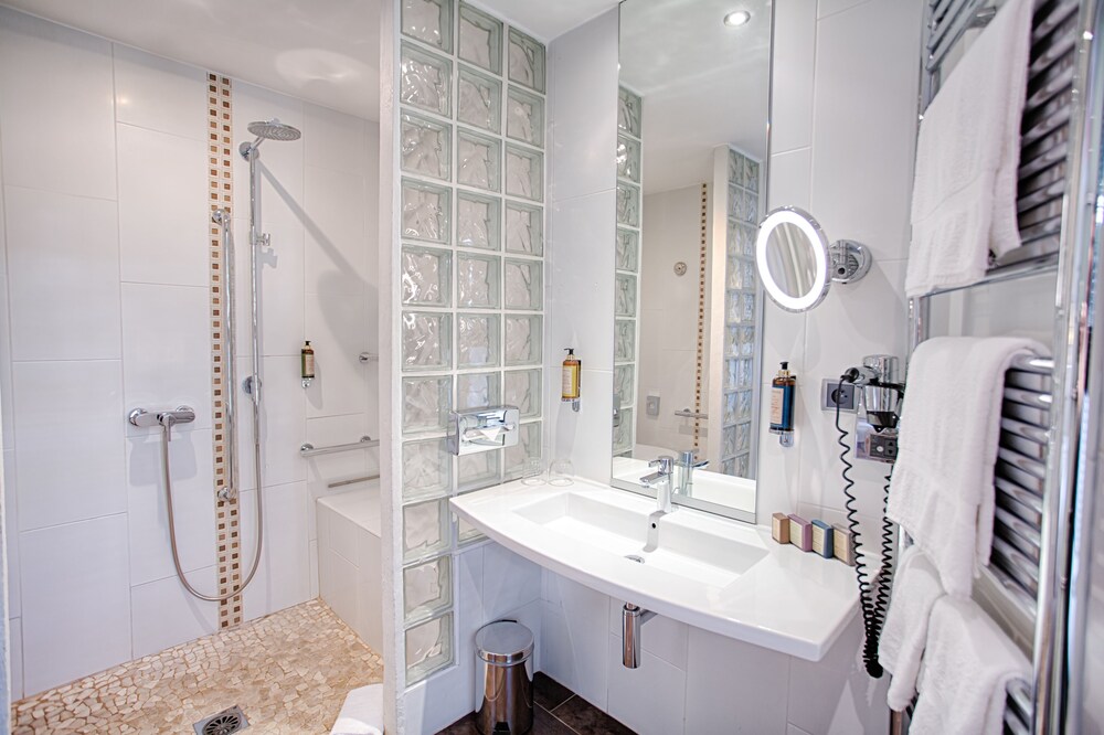 Best Western Plus La Corniche, Toulon Best Western Plus La Corniche, Toulon