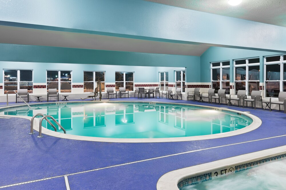 Holiday Inn Express & Suites Columbus Airport East, Columbus Holiday Inn Express & Suites Columbus Airport East, Columbus