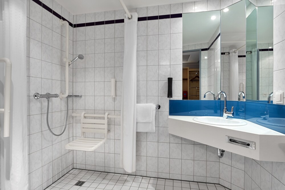 Holiday Inn Express Dortmund Holiday Inn Express Dortmund