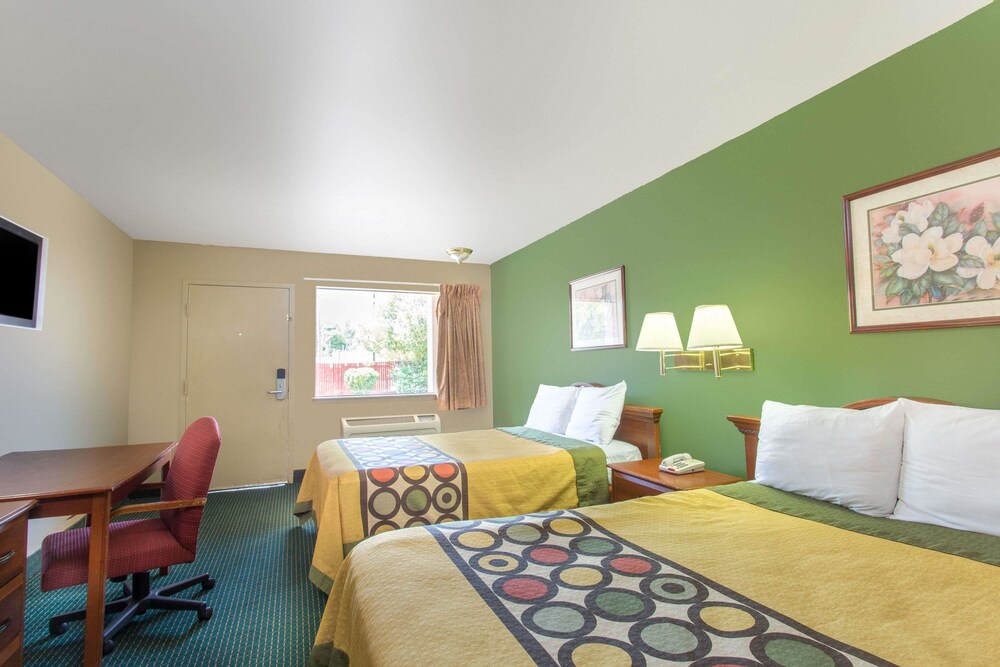 Super 8 by Wyndham Durham/University Area NC, Durham Super 8 by Wyndham Durham/University Area NC, Durham