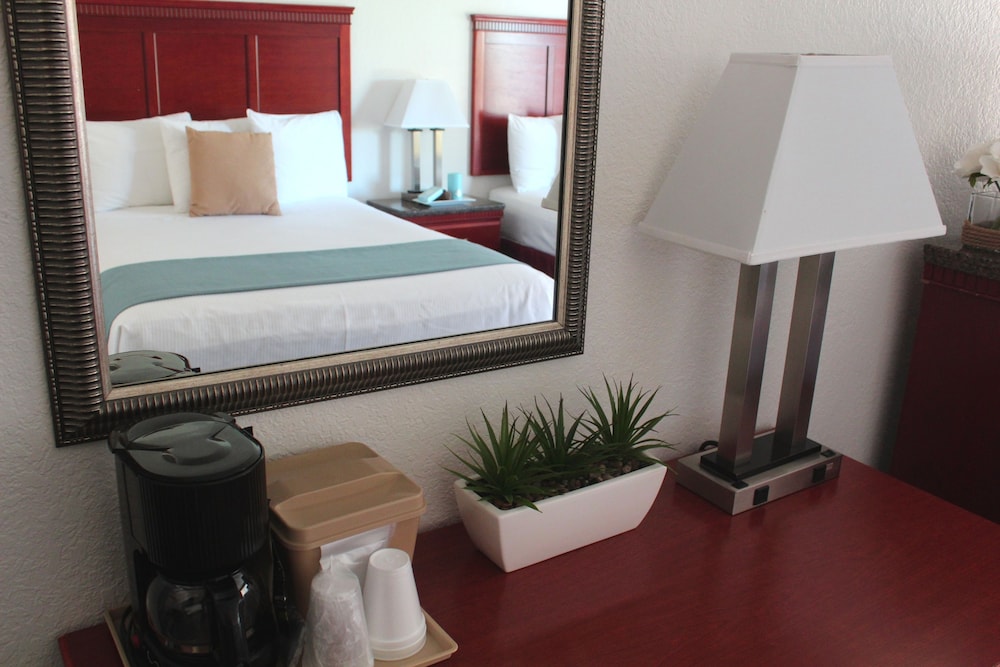 Pacific Inn and Suites, San Diego Pacific Inn and Suites, San Diego