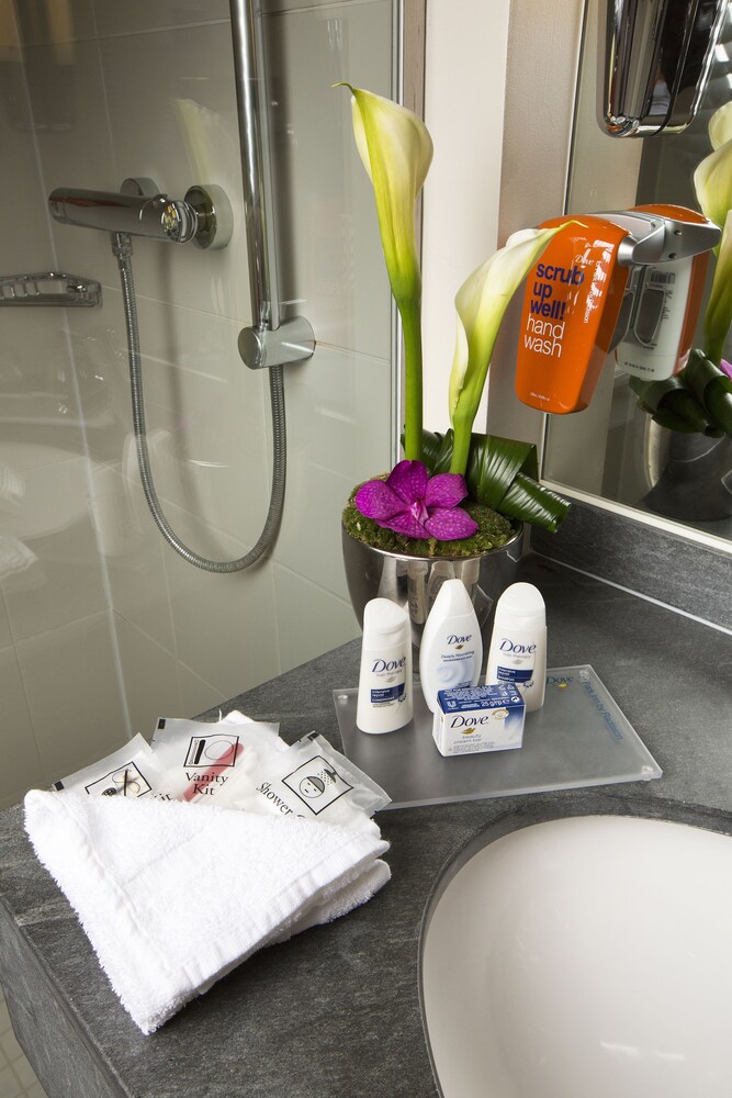 Park Inn by Radisson Nice Airport Hotel, Nice Park Inn by Radisson Nice Airport Hotel, Nice