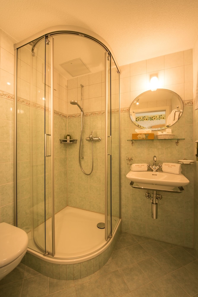 Hotel Falken, Lauterbrunnen Hotel Falken, Lauterbrunnen