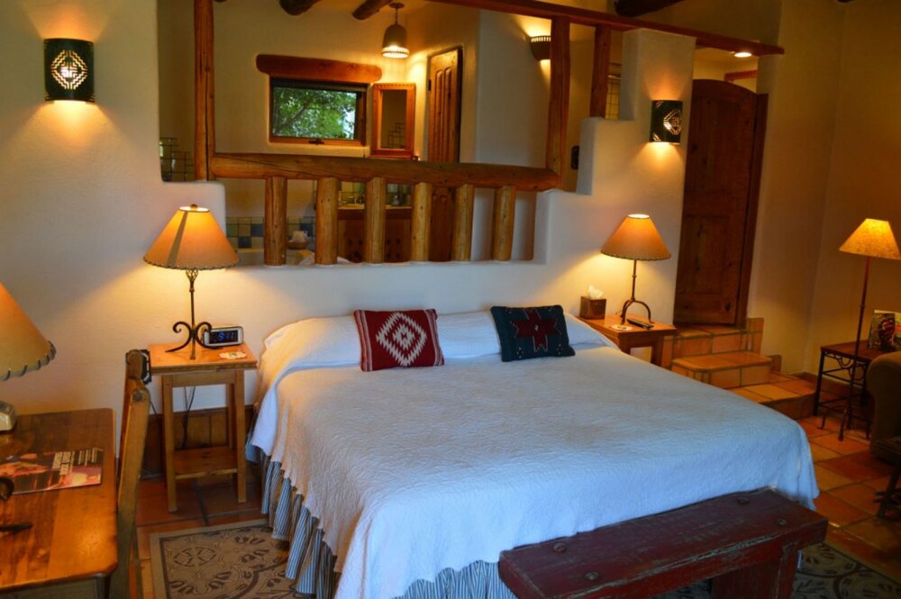 American Artists Gallery House B & B, Taos American Artists Gallery House B & B, Taos