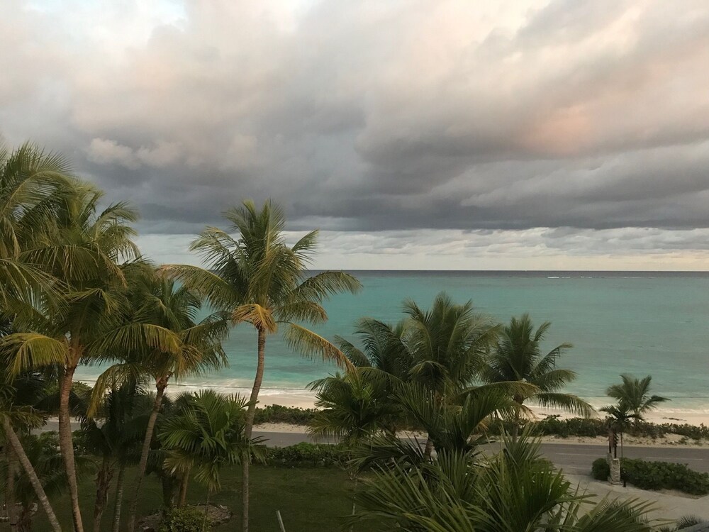 Orange Hill Beach Inn, Nassau Orange Hill Beach Inn, Nassau