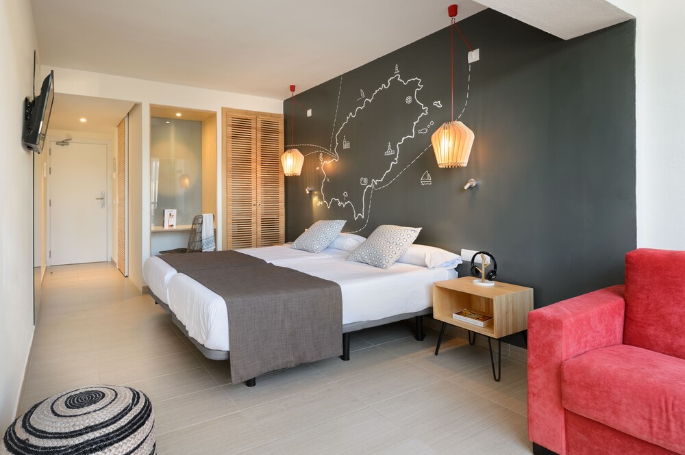 Hotel Playasol Cala Tarida, Ibiza Hotel Playasol Cala Tarida, Ibiza
